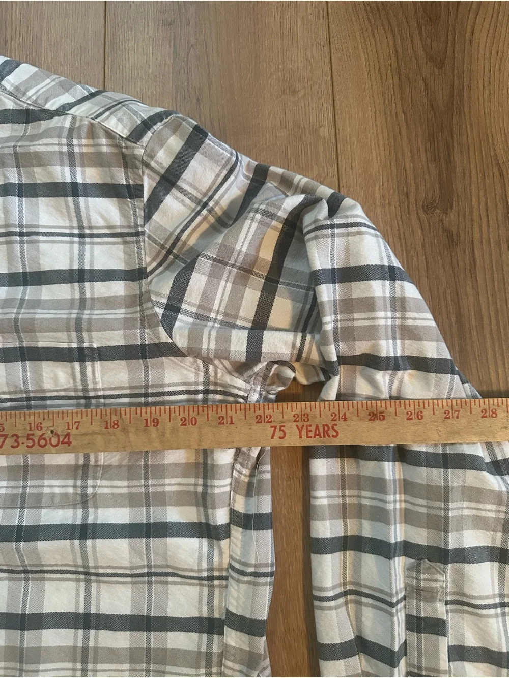 J. Crew Men's Long-Sleeve Plaid Button-Down Shirt in White and Gray